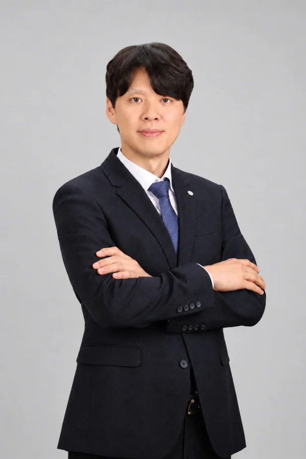 김명욱